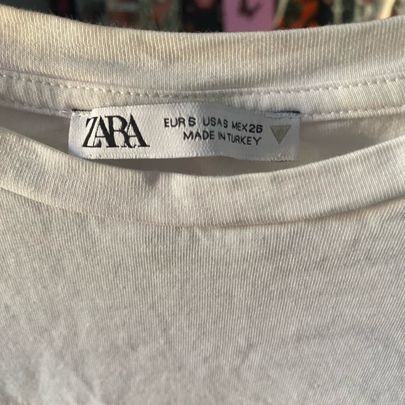 Crop top - Picture 3 of 3